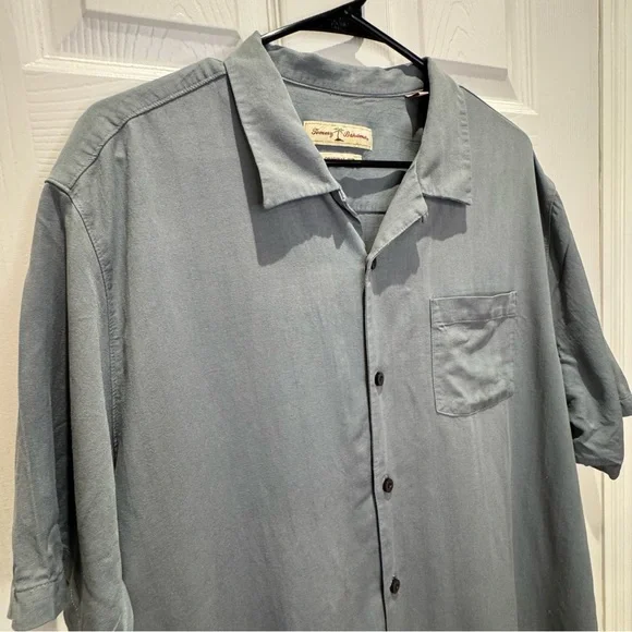 Tommy Bahama Original Fit Men's XL Silk Short Sleeve Button Down Shirt Grey - Picture 3 of 7